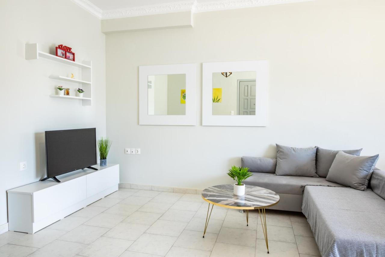 Lilis Apartment 3 Karpathos Ngoại thất bức ảnh